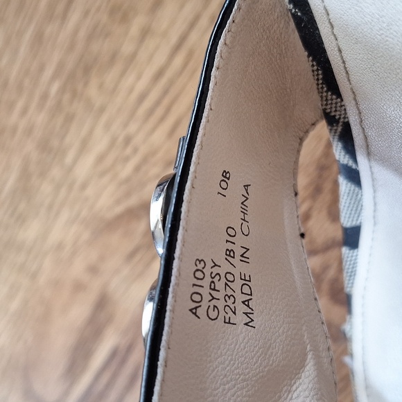 Coach Black Gypsy Signature Patent Wedge Thong Sandals 10b - Picture 12 of 13